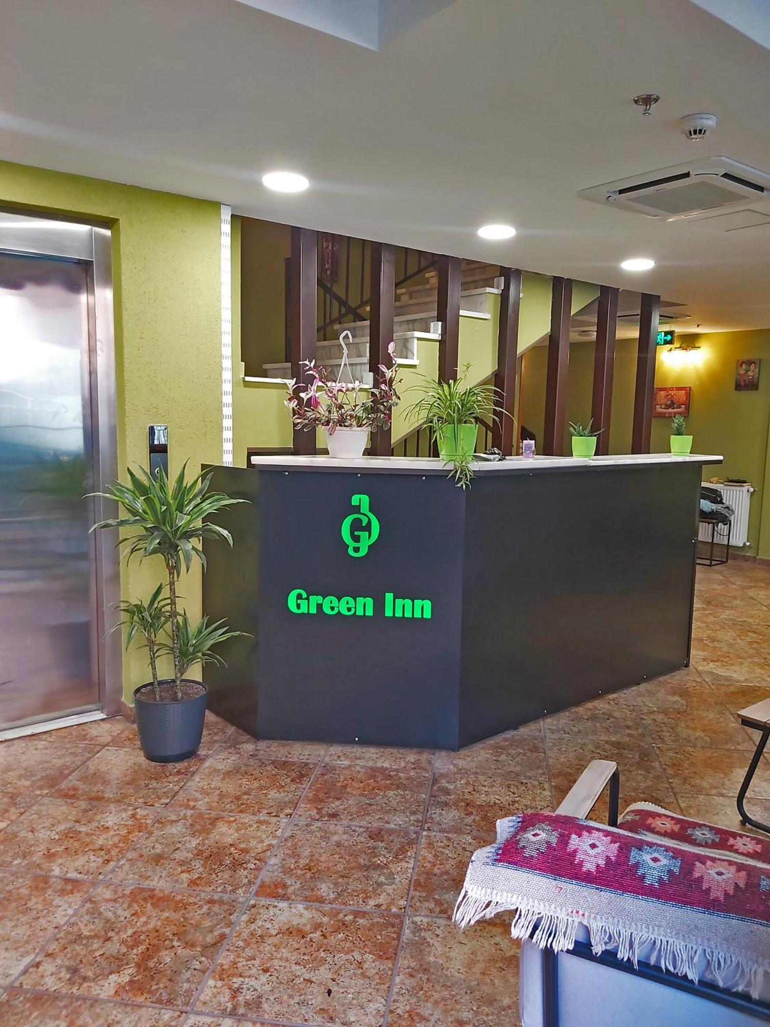 Green Inn Hotel ティビリシ エクステリア 写真